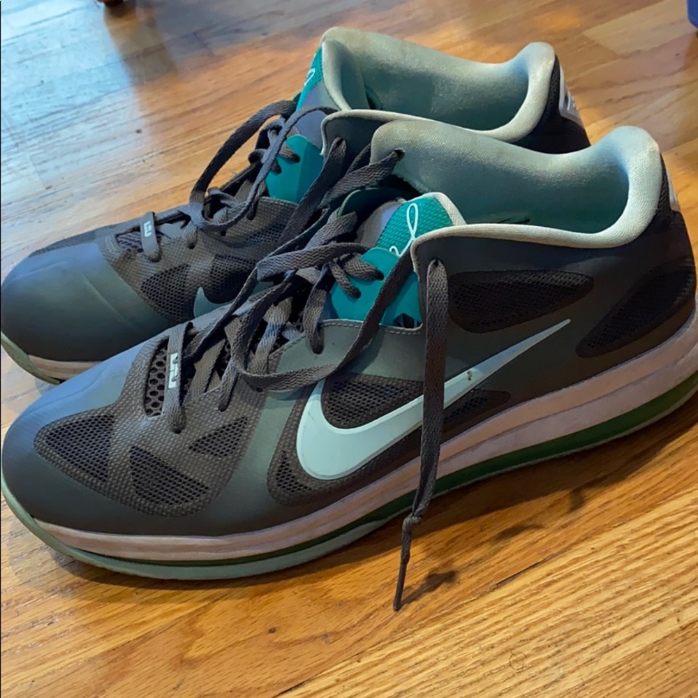 Lebron Easters Size 15 - image 2